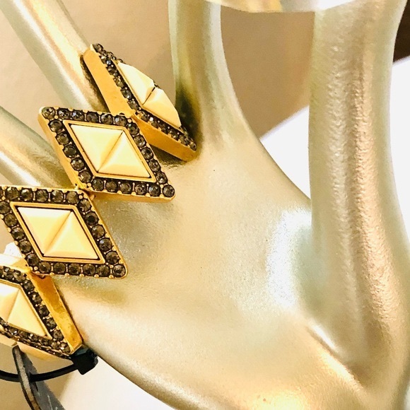 J.Crew Rhinestone Statement Bracelet NWT - Picture 9 of 10